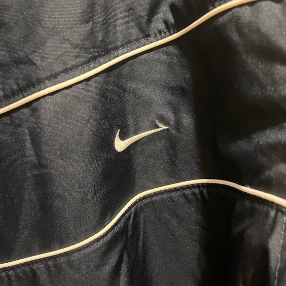 Nike men’s jacket - Picture 3 of 8